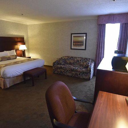 Tropical Inn - North Battleford Dış mekan fotoğraf