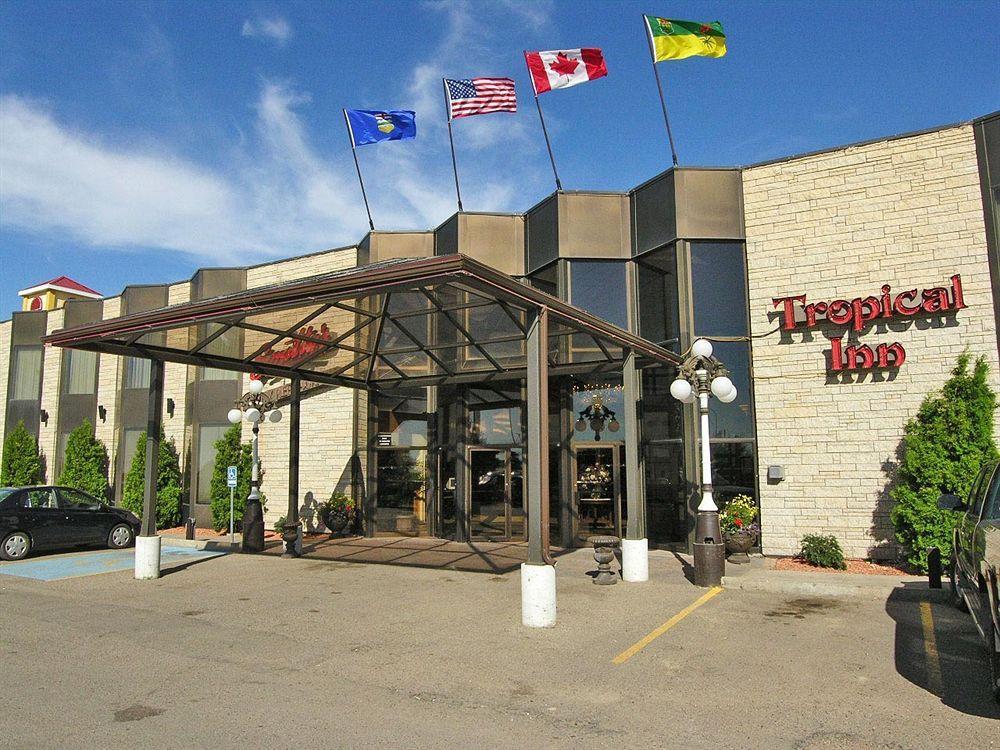 Tropical Inn - North Battleford Dış mekan fotoğraf