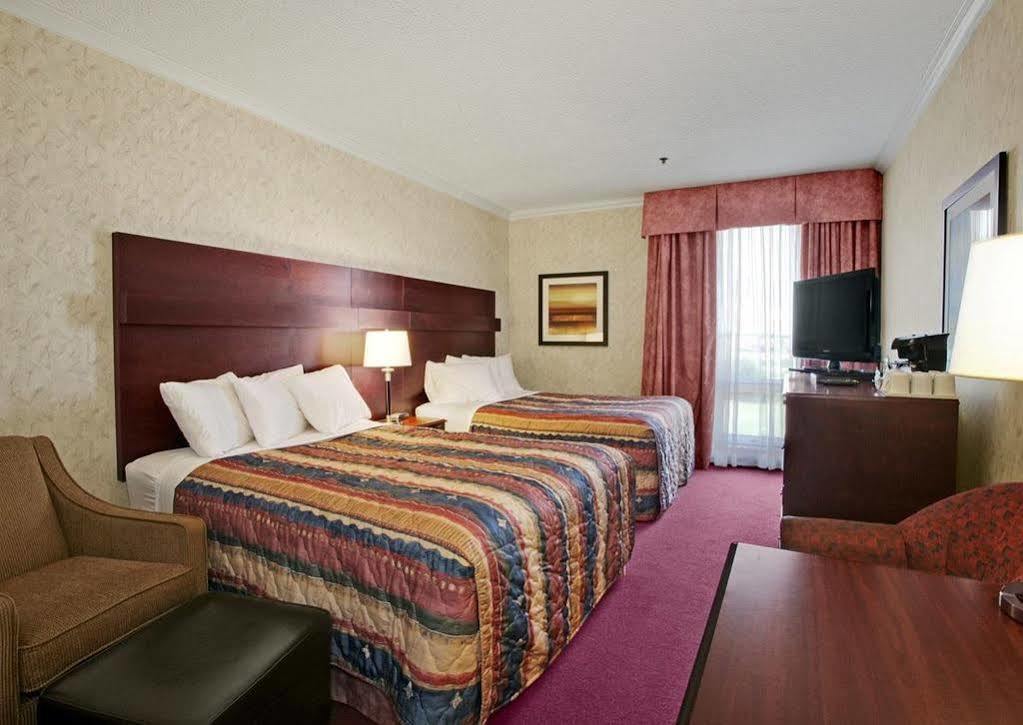 Tropical Inn - North Battleford Dış mekan fotoğraf
